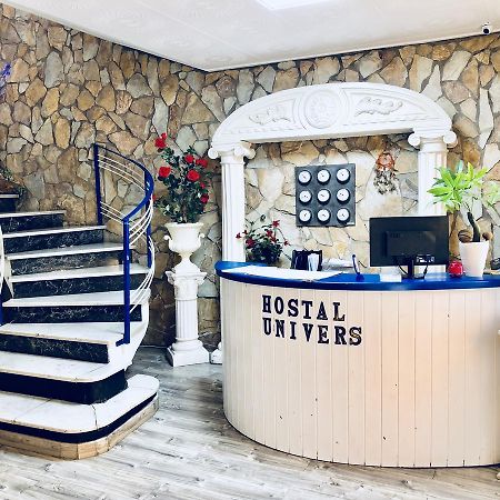 Hostal Univers Calella Exterior foto